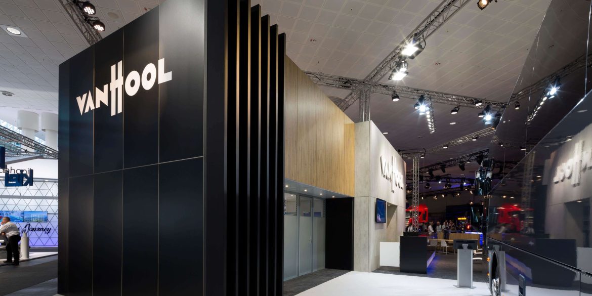 Van Hool beursstand door Creaplan2