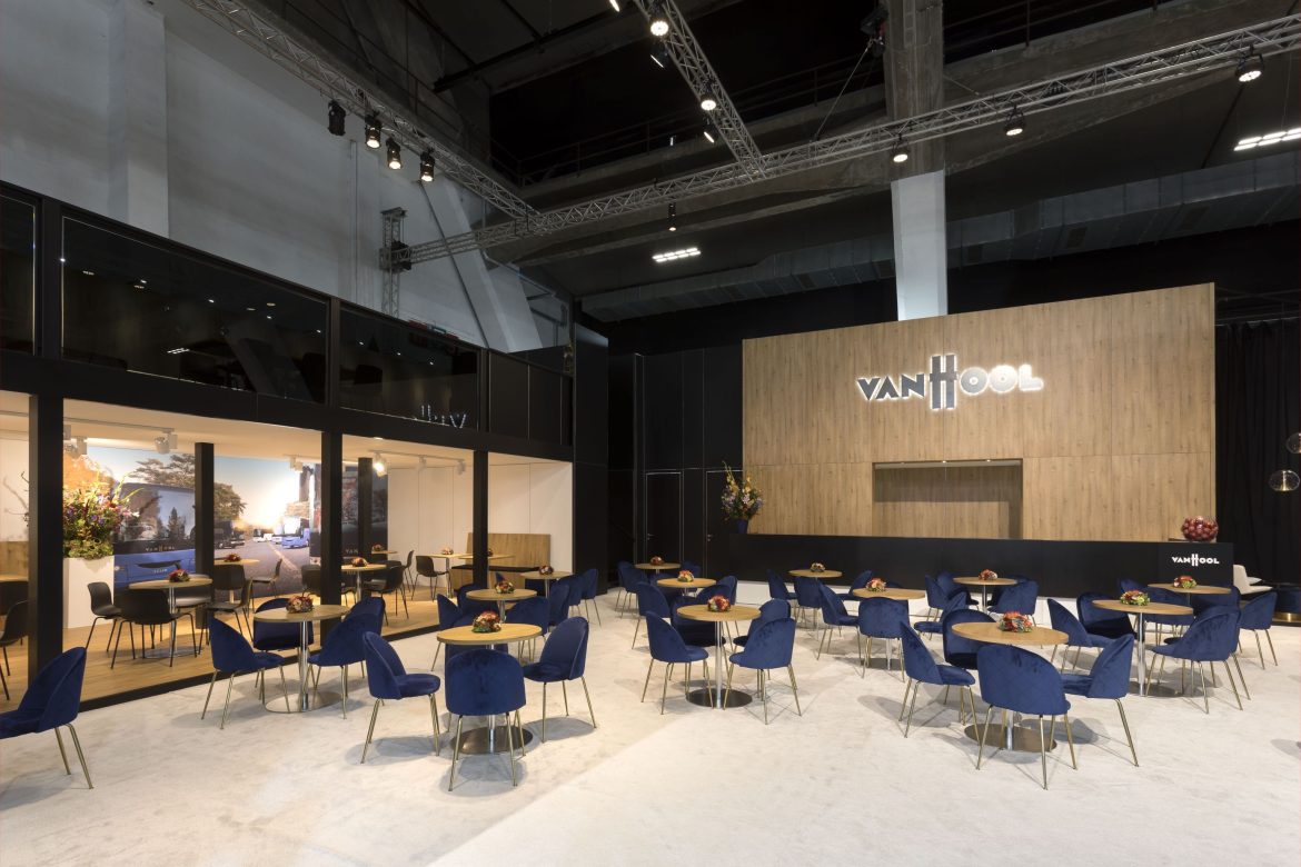 500 VANHOOL BUSWORLD 2019 Brussel EDU 05