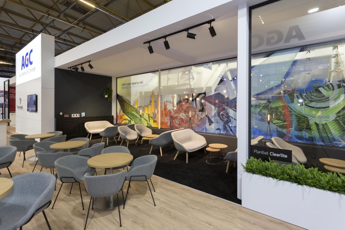 515 AGC POLYCLOSE 2002 EDU 08