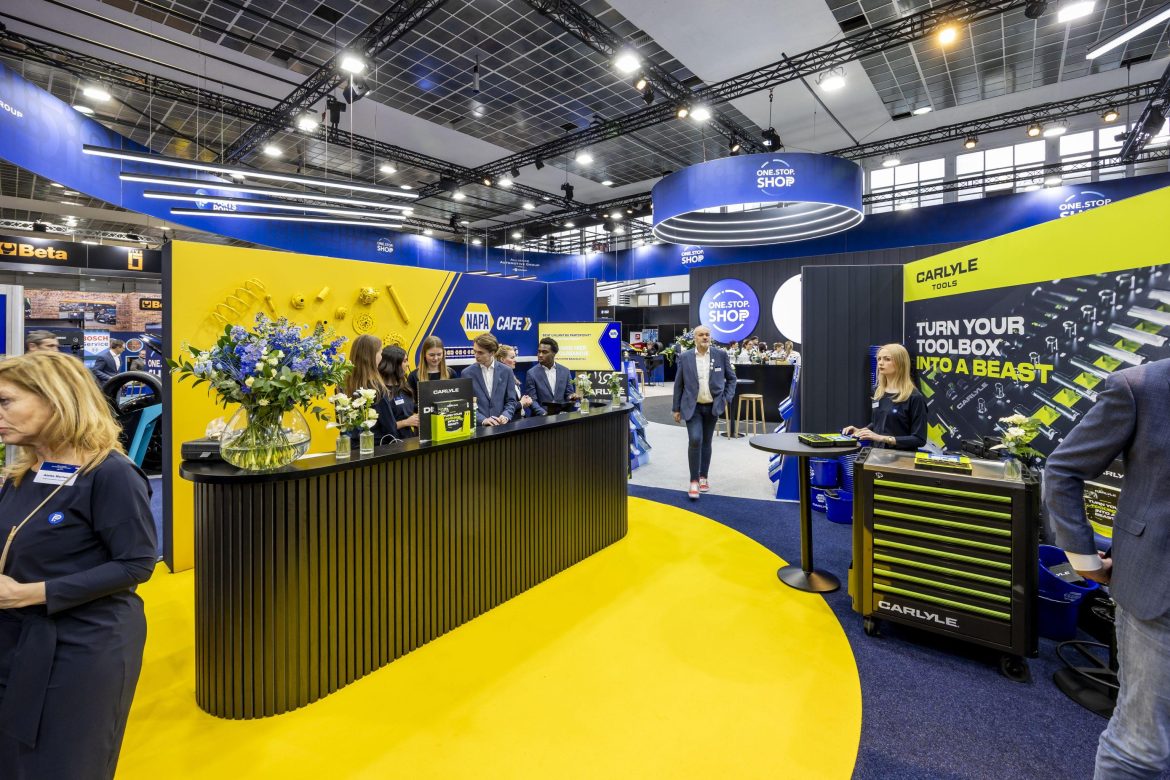 841 AUTOTECHNICA PARTS POINT 05