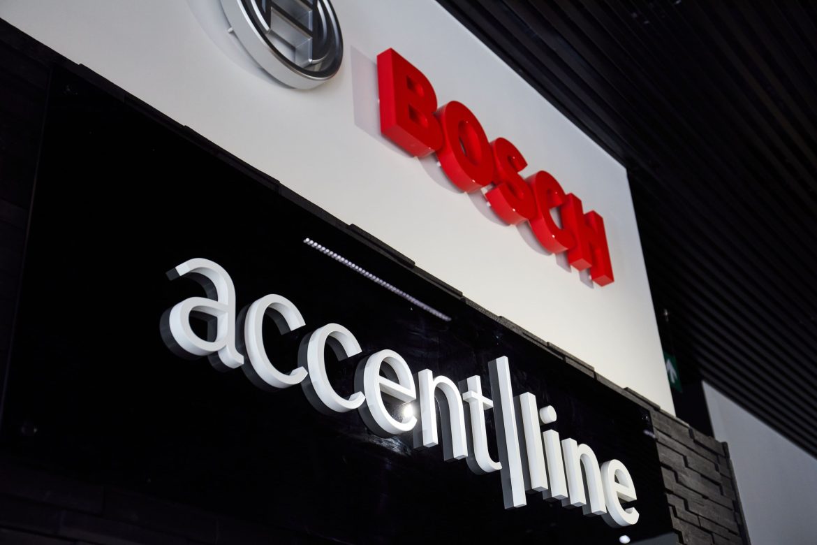 Accent Line Showroom Made by Creaplan14