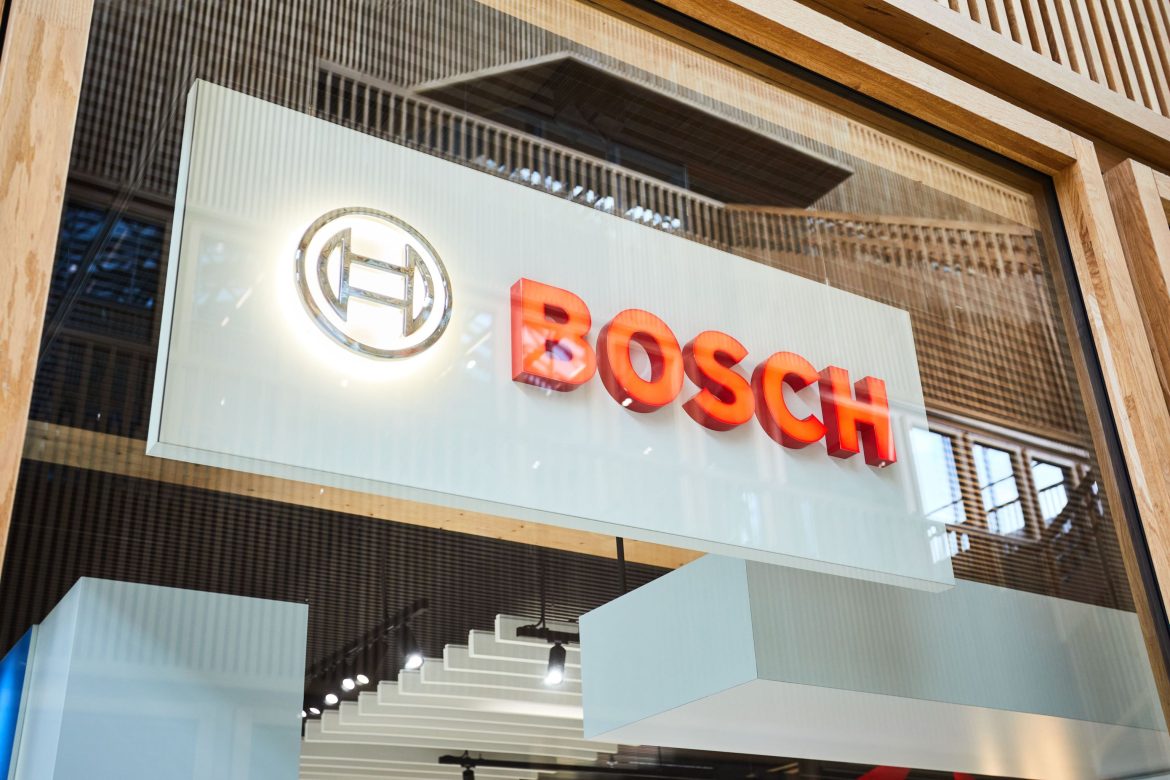 Accent Line Showroom Made by Creaplan17