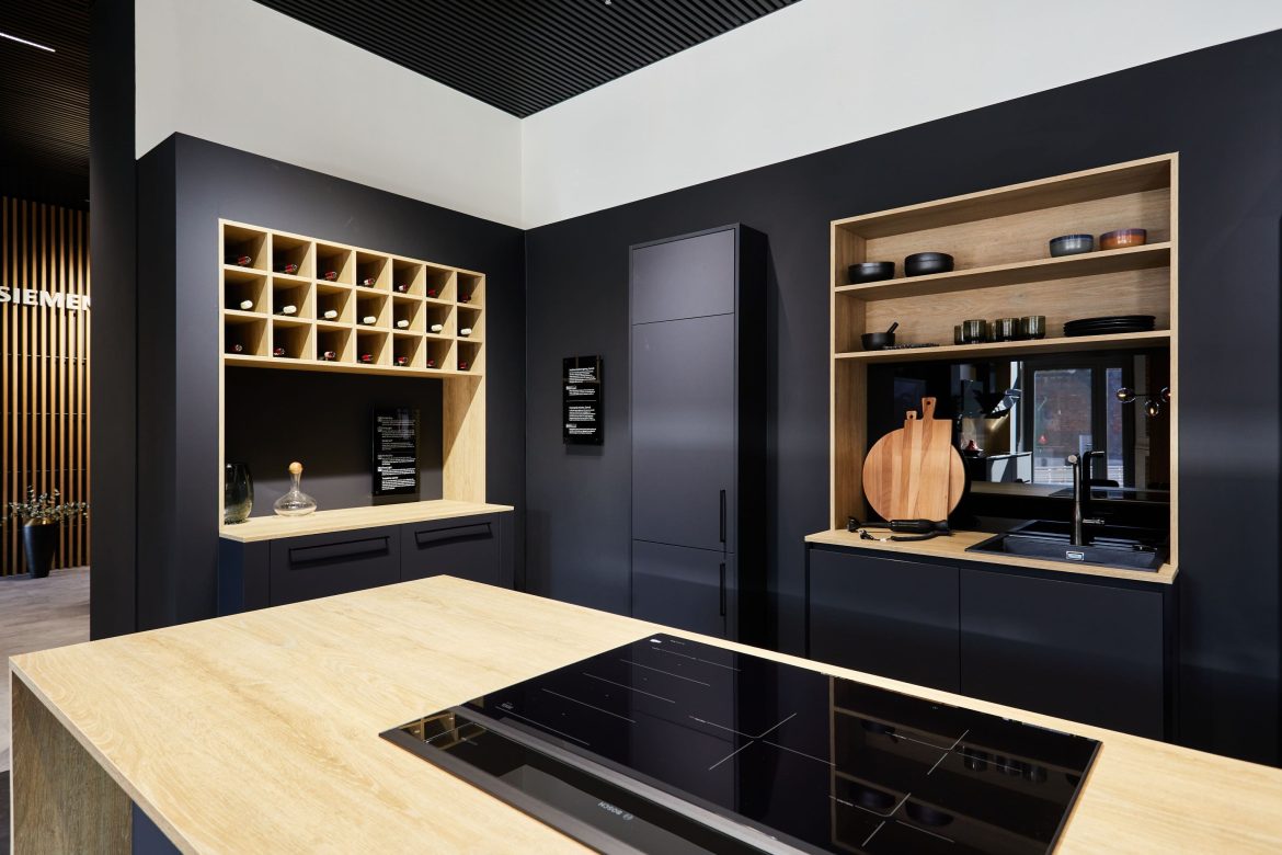 Accent Line Showroom Made by Creaplan5