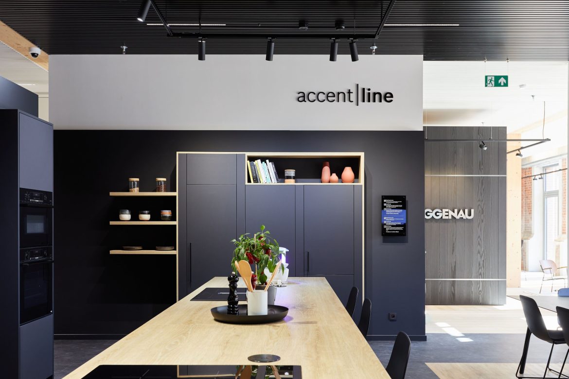 Accent Line Showroom Made by Creaplan7