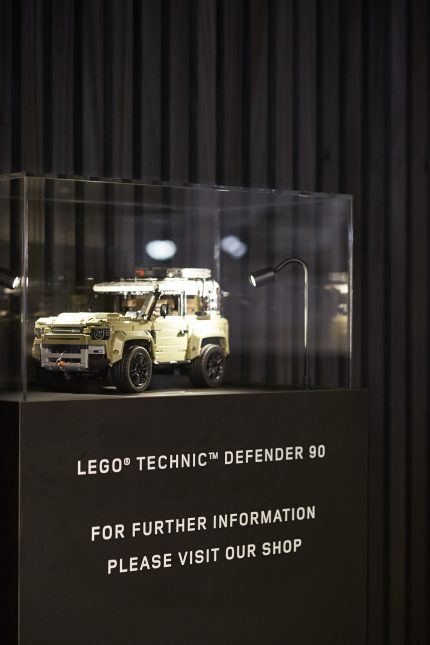 Jaguar Landrover 048