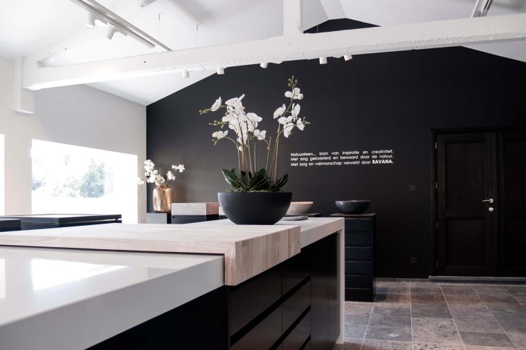 Ravana inrichting showroom door Creaplan4